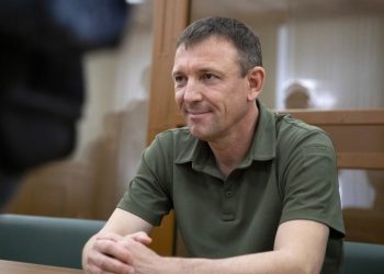 Russian general ousted after criticizing military top brass to return to battle – in charge of notorious unit of ex-convicts