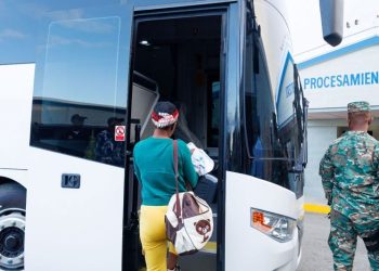 Dominican Republic deports dozens of Haitian pregnant women and children in hospital crackdown