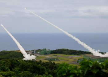 Taiwan test-fires new US-supplied HIMARS rocket system