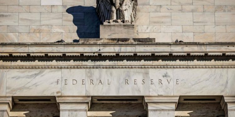 Divided Fed proposes rule to ease capital requirements for big Wall Street banks